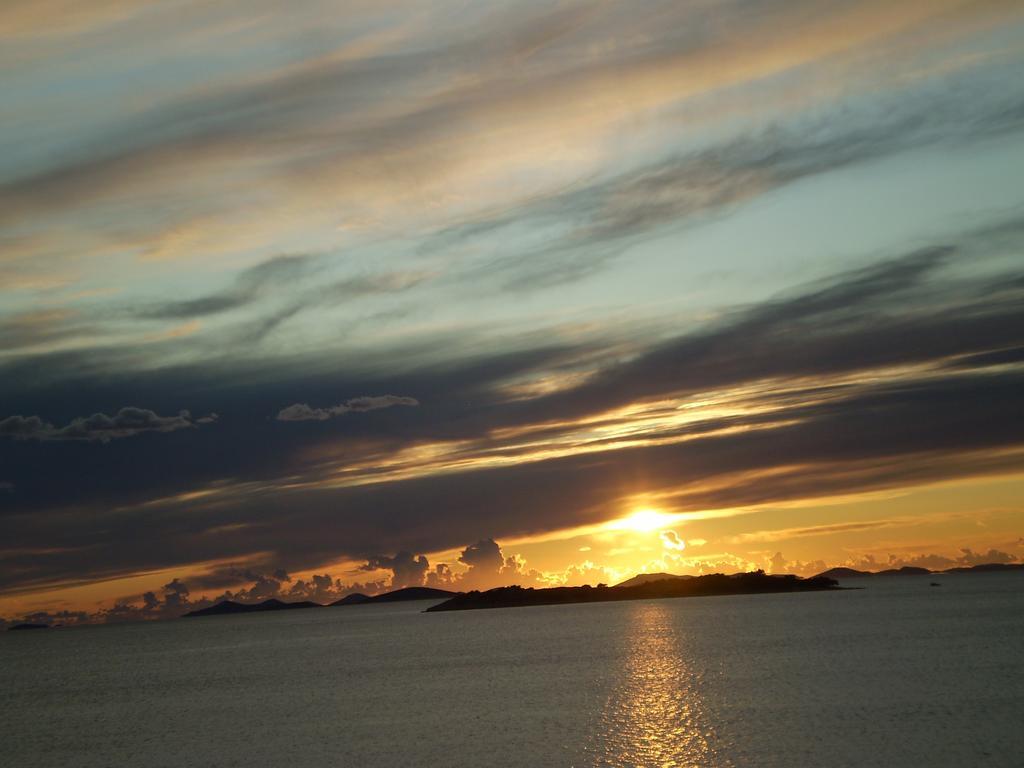 Sunset Apartment *